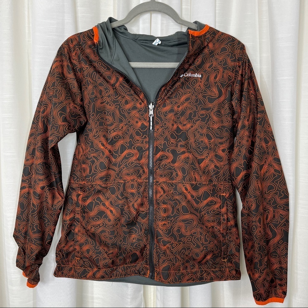 Columbia reversible outdoor jacket typography print